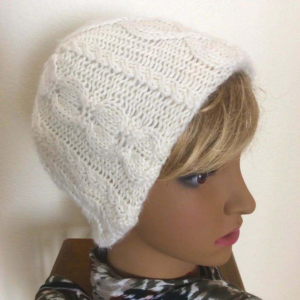 Burton Cable Knit Fleece Lined Winter Beanie OS